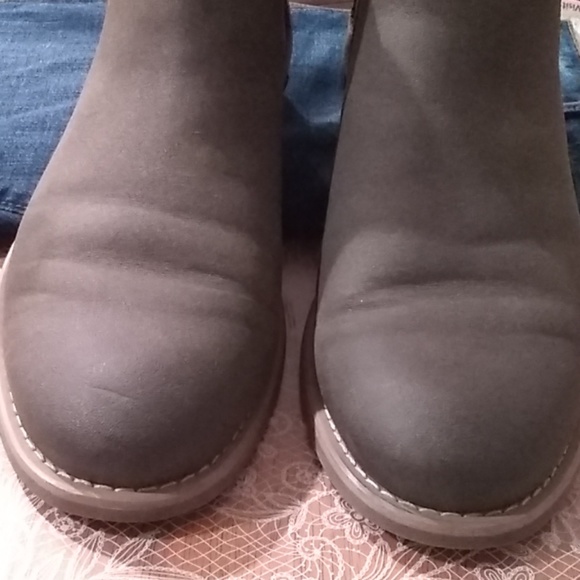 JF. J. Ferrar Feton Chelsea Boots color khaki main image 6